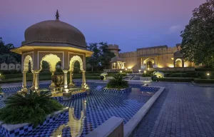 Capturing the Essence of Luxury Hotels with Michelle Chaplow - 00