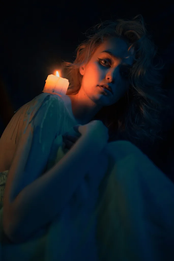 Halloween Photoshoot Ideas for Terrifyingly Spooky Shots - 01