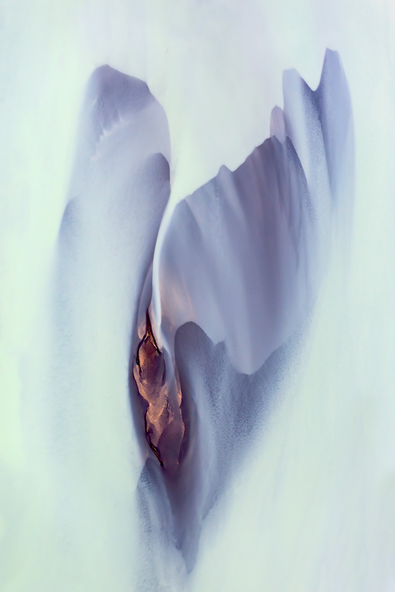 The Power of Images in Raising Awareness for a Fragile Earth - 28