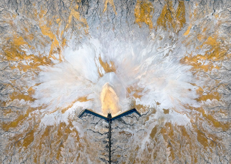 The Power of Images in Raising Awareness for a Fragile Earth - 29