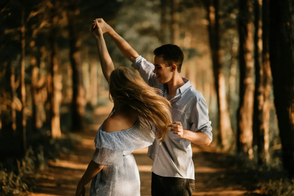 Valentine's Day Photography Ideas for Stunning Couple Shots - 00