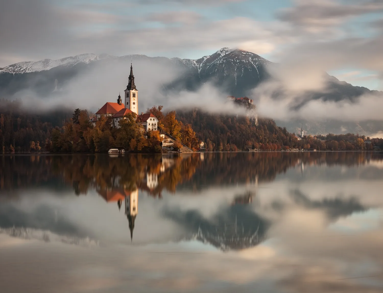 Finding Wonder in Foggy Landscapes with Nina Lozej - 05