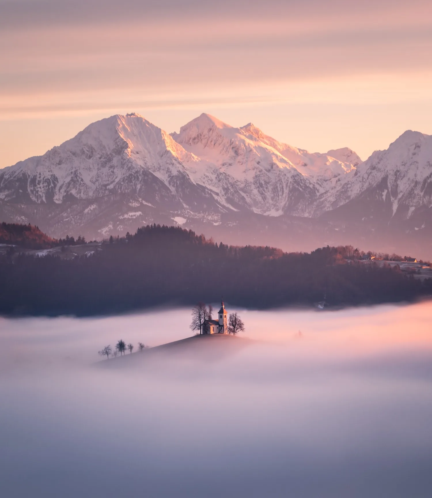 Finding Wonder in Foggy Landscapes with Nina Lozej - 06