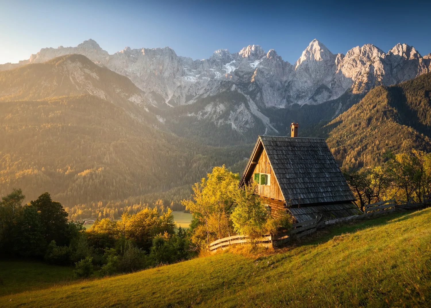 Finding Wonder in Foggy Landscapes with Nina Lozej - 07